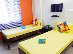 safe and affordable hostels for unisex students with 24/7 security and CCTV surveillance-Zolo Pepper