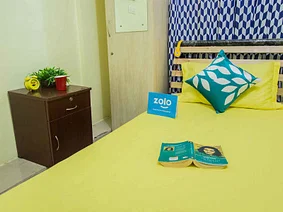 budget-friendly PGs and hostels for men with single rooms with daily hopusekeeping-Zolo Asmi