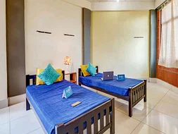 luxury pg rooms for working professionals unisex with private bathrooms in Chennai-Zolo Homestel