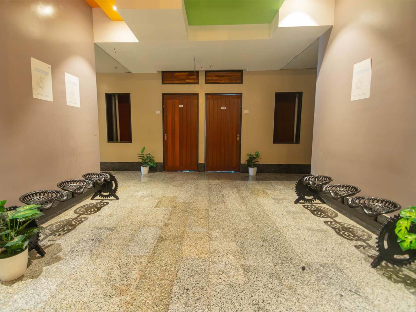 budget-friendly PGs and hostels for couple with single rooms with daily hopusekeeping-Zolo Millennium