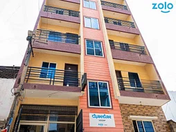 safe and affordable hostels for boys students with 24/7 security and CCTV surveillance-Zolo Orion