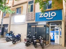 safe and affordable hostels for men and women students with 24/7 security and CCTV surveillance-Zolo Tulpar