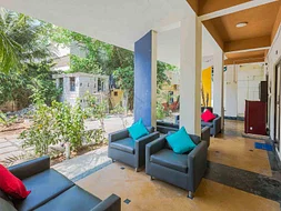 luxury PG accommodations with modern Wi-Fi, AC, and TV in Kottivakkam-Chennai-Zolo Playa