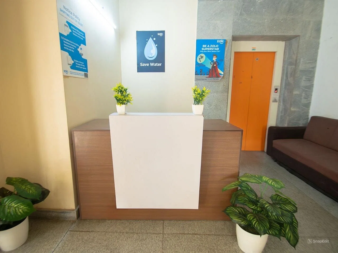 luxury pg rooms for working professionals gents with private bathrooms in Chennai-Zolo Apex