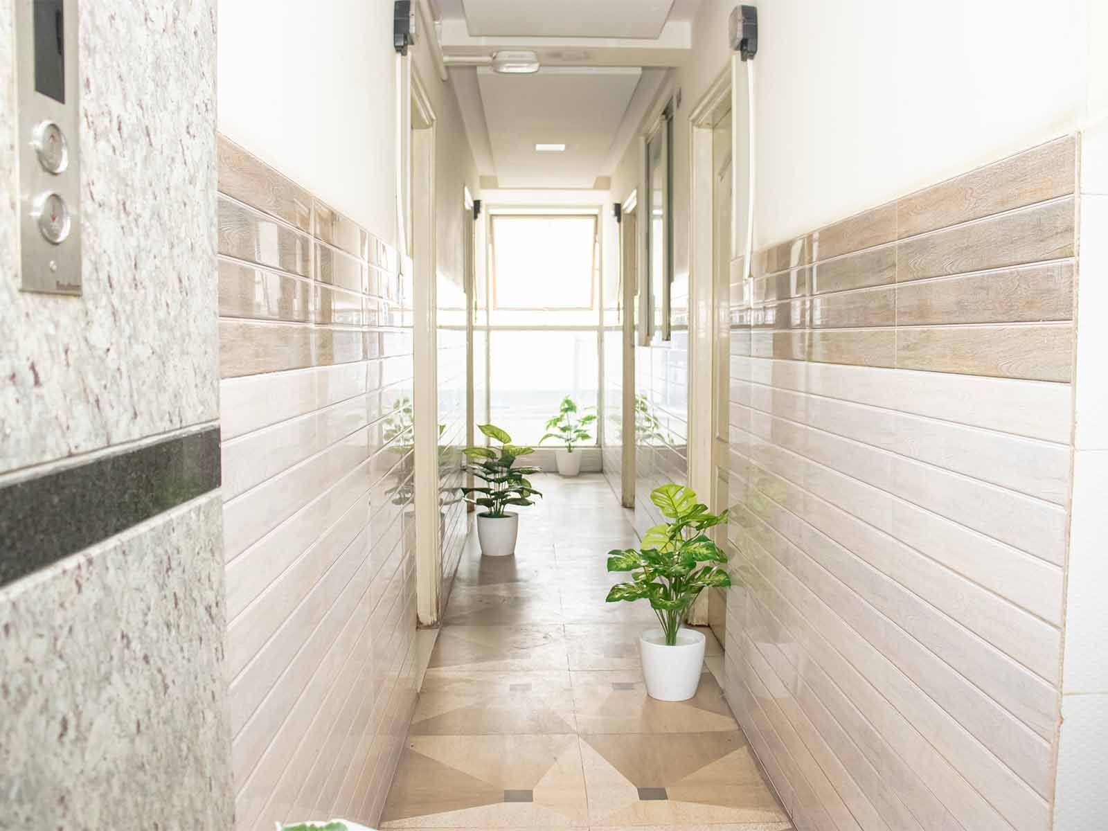 best PGs for couple in Bangalore near major IT companies-book now-Zolo Polaris