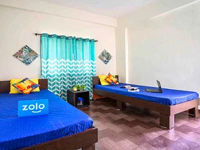 luxury PG accommodations with modern Wi-Fi, AC, and TV in Phursungi-Pune-Zolo Hendrix