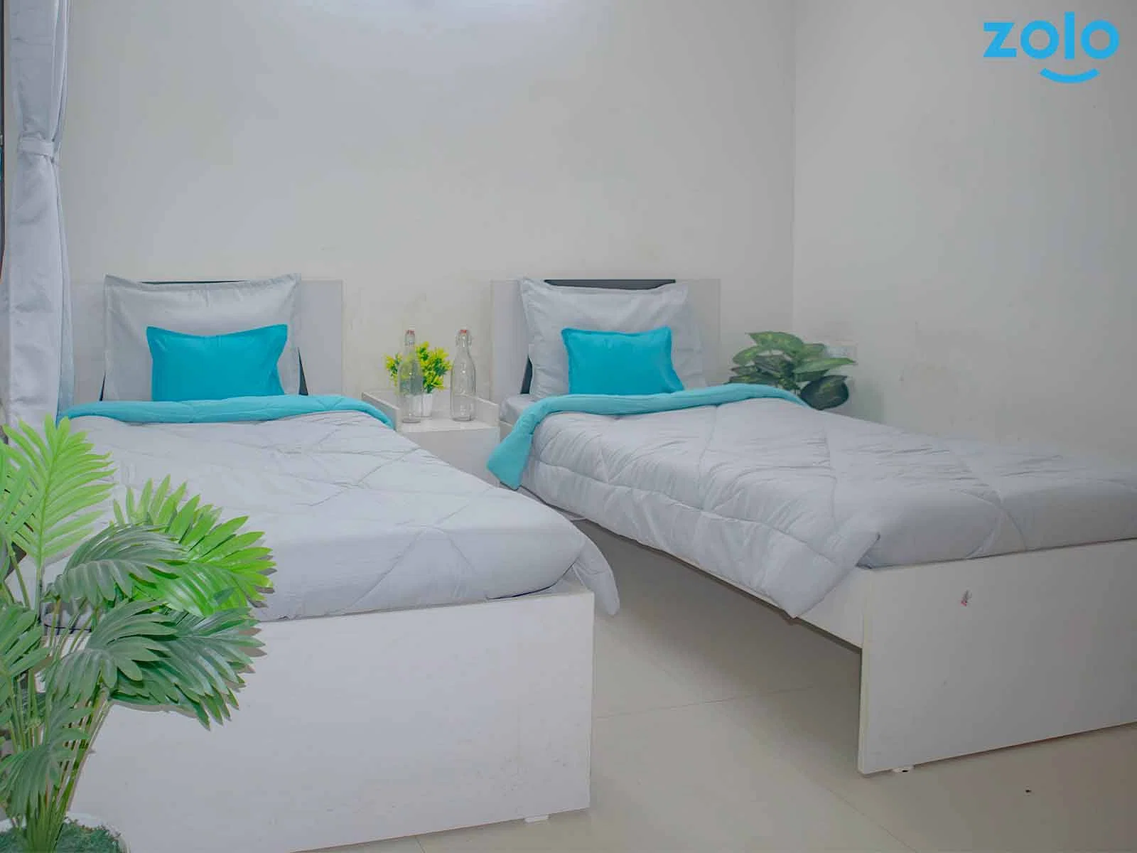 Affordable single rooms for students and working professionals in Hoodi-Bangalore-Zolo Sumuk