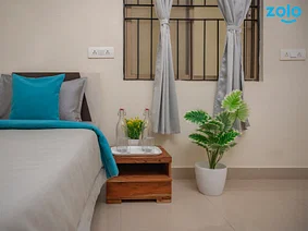 luxury pg rooms for working professionals boys and girls with private bathrooms in Bangalore-Zolo Century