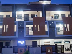 luxury pg rooms for working professionals men with private bathrooms in Coimbatore-Zolo Tide