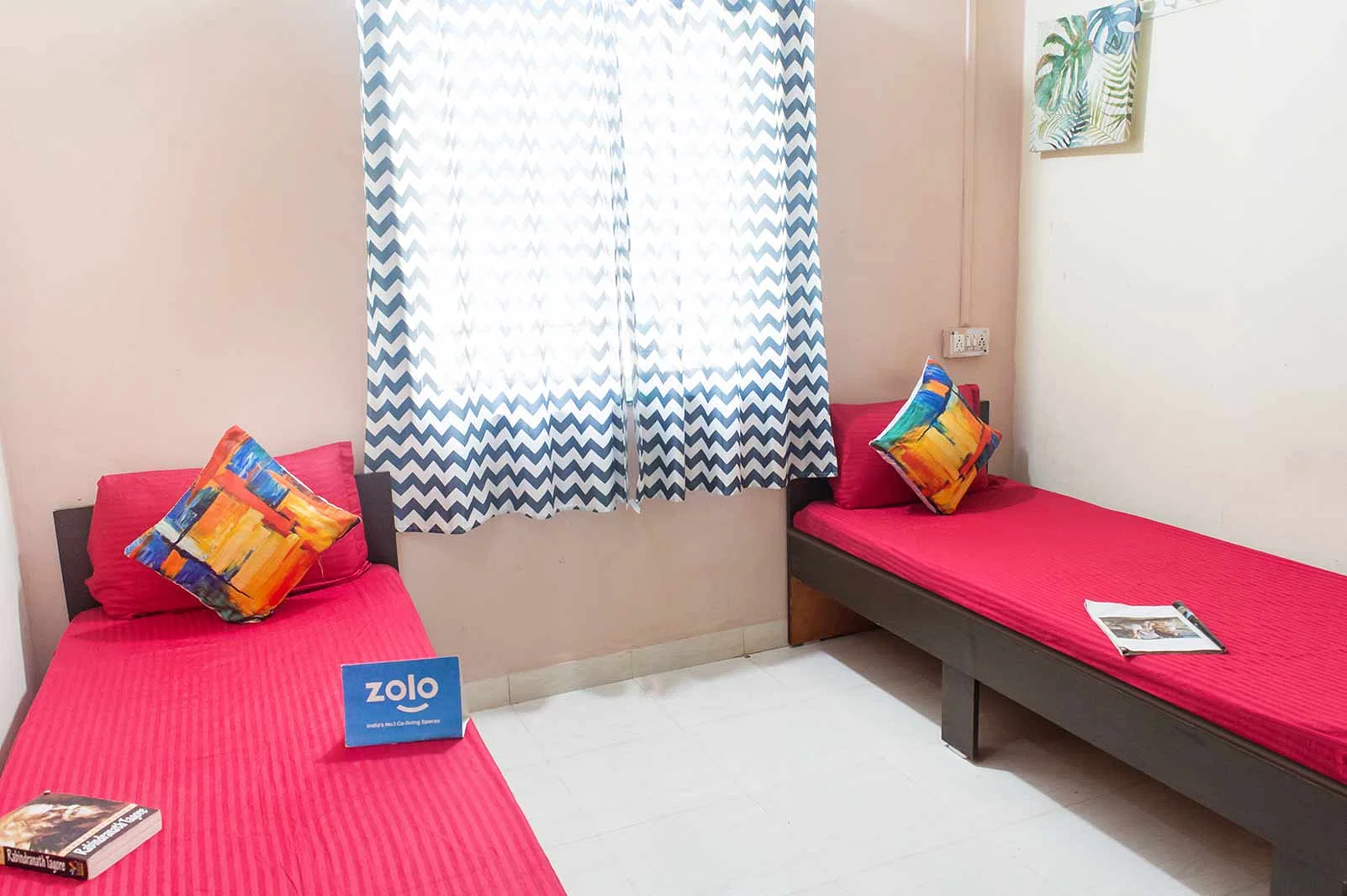 Affordable single rooms for students and working professionals in Karve Nagar-Pune-Zolo Sapiens