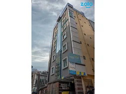 safe and affordable hostels for boys and girls students with 24/7 security and CCTV surveillance-Zolo Maiden
