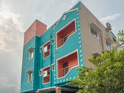 Affordable single rooms for students and working professionals in Perungudi-Chennai-Zolo Vibe
