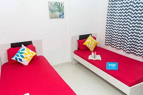 luxury pg rooms for working professionals unisex with private bathrooms in Pune-Zolo Annexo