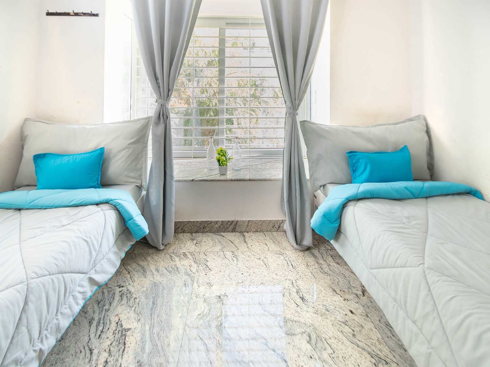 budget-friendly PGs and hostels for boys with single rooms with daily hopusekeeping-Zolo Forum