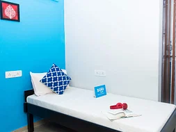 luxury pg rooms for working professionals boys with private bathrooms in Bangalore-Zolo Barton