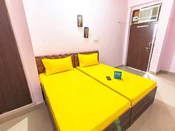 luxury pg rooms for working professionals couple with private bathrooms in Gurugram-Zolo Nivaas
