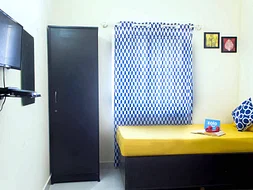 luxury pg rooms for working professionals boys and girls with private bathrooms in Bangalore-Zolo Hamilton