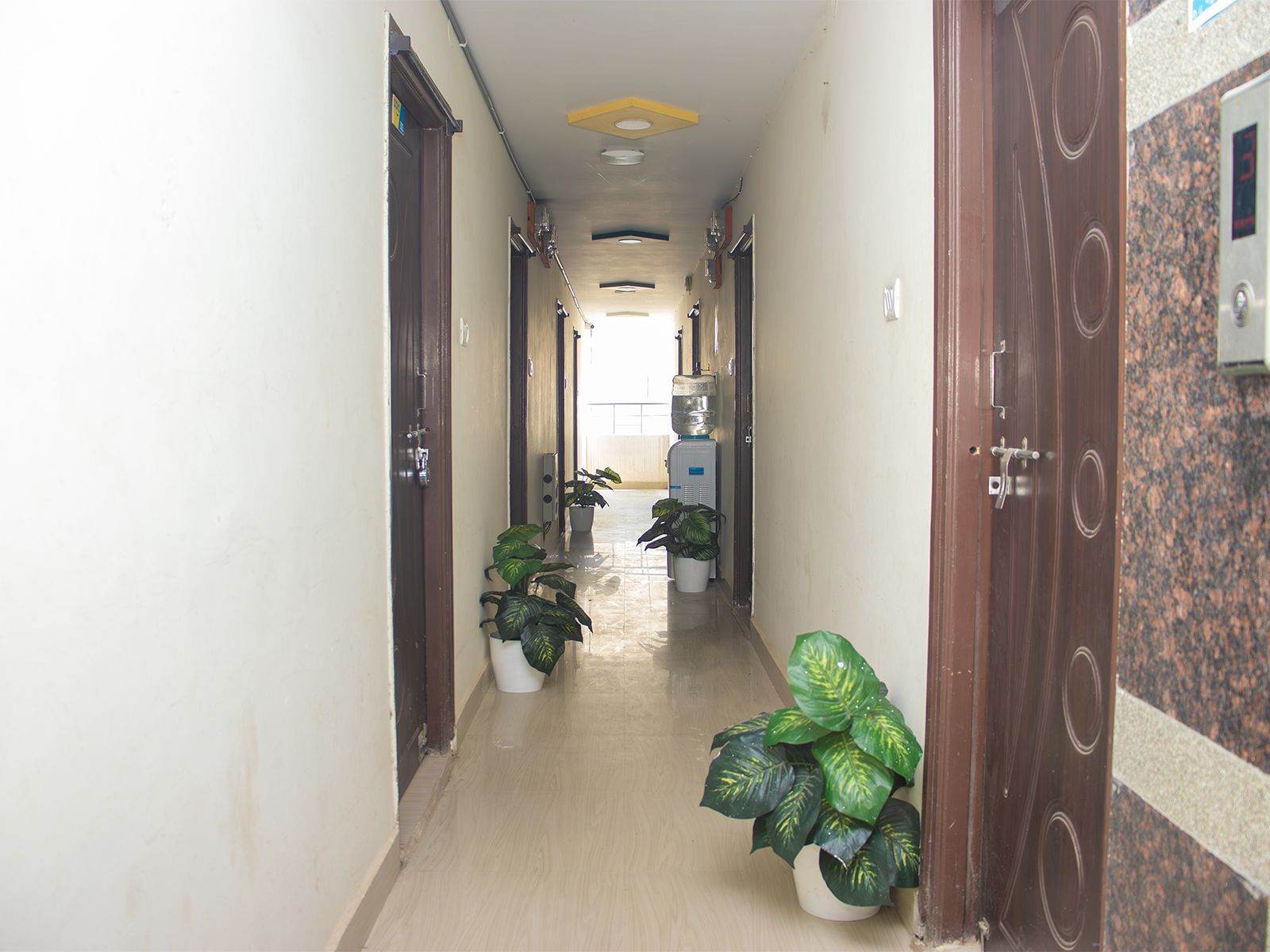 luxury PG accommodations with modern Wi-Fi, AC, and TV in HITEC City-Hyderabad-Zolo Quest