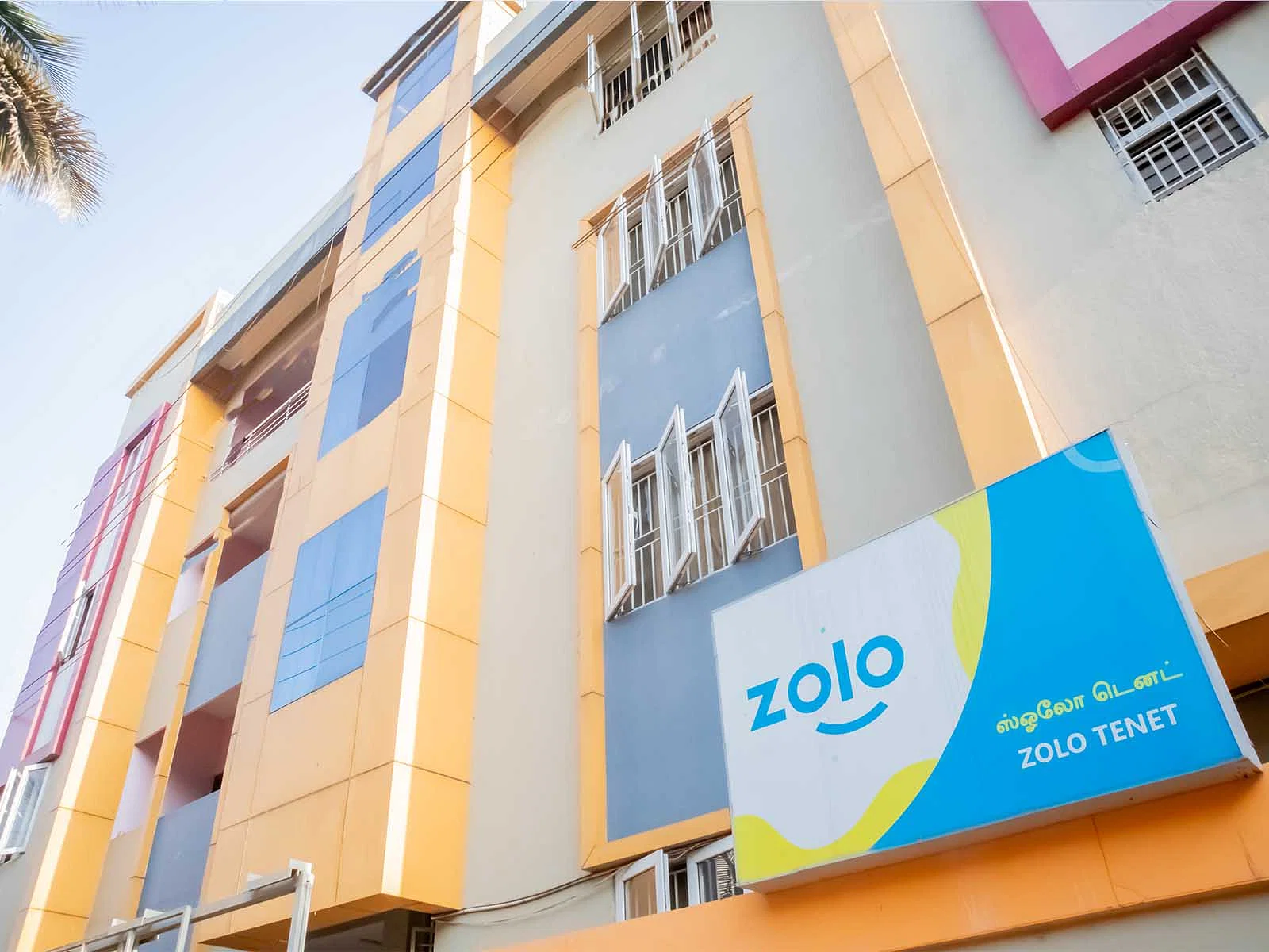 safe and affordable hostels for couple students with 24/7 security and CCTV surveillance-Zolo Tenet