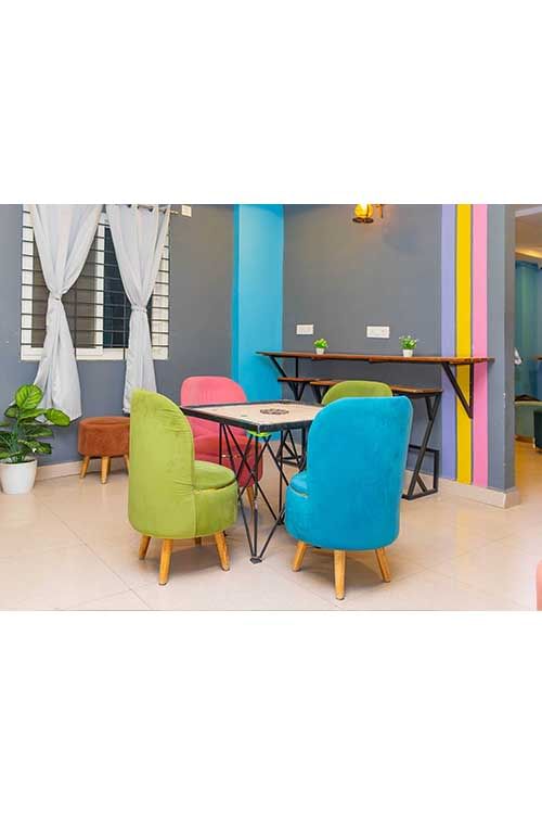 budget-friendly PGs and hostels for boys and girls with single rooms with daily hopusekeeping-Zolo Bourbon