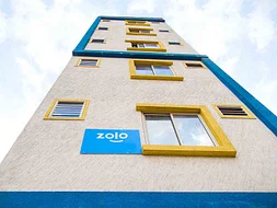 safe and affordable hostels for couple students with 24/7 security and CCTV surveillance-Zolo Sphere