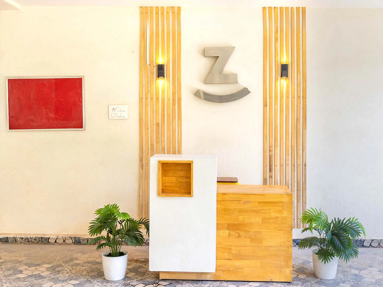 luxury pg rooms for working professionals unisex with private bathrooms in Hyderabad-Zolo Berry