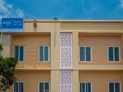 Affordable single rooms for students and working professionals in Peelamedu-Coimbatore-Zolo Jay