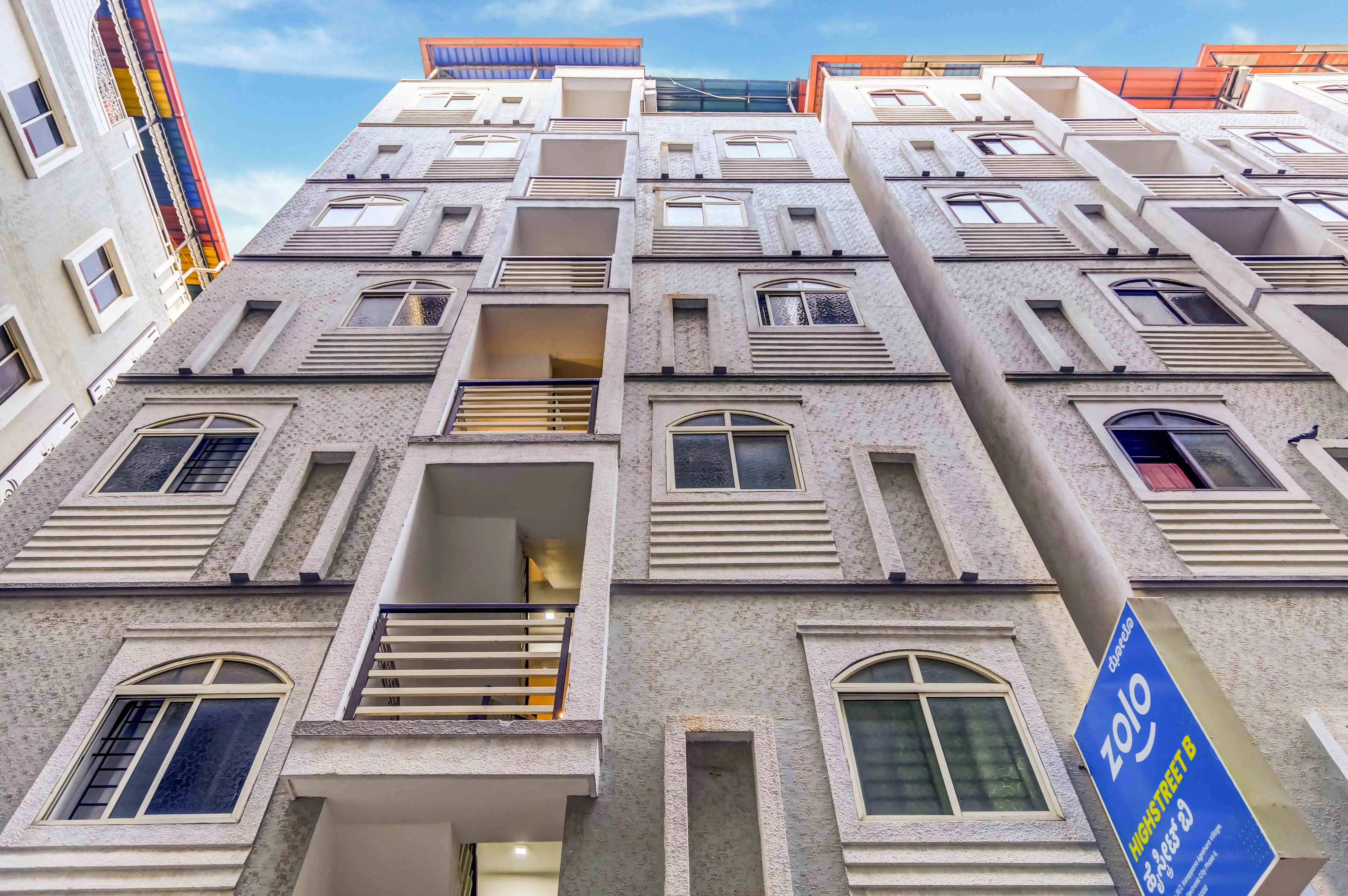 Comfortable and affordable Zolo PGs in Electronic City Phase 1 for students and working professionals-sign up-Zolo Highstreet B