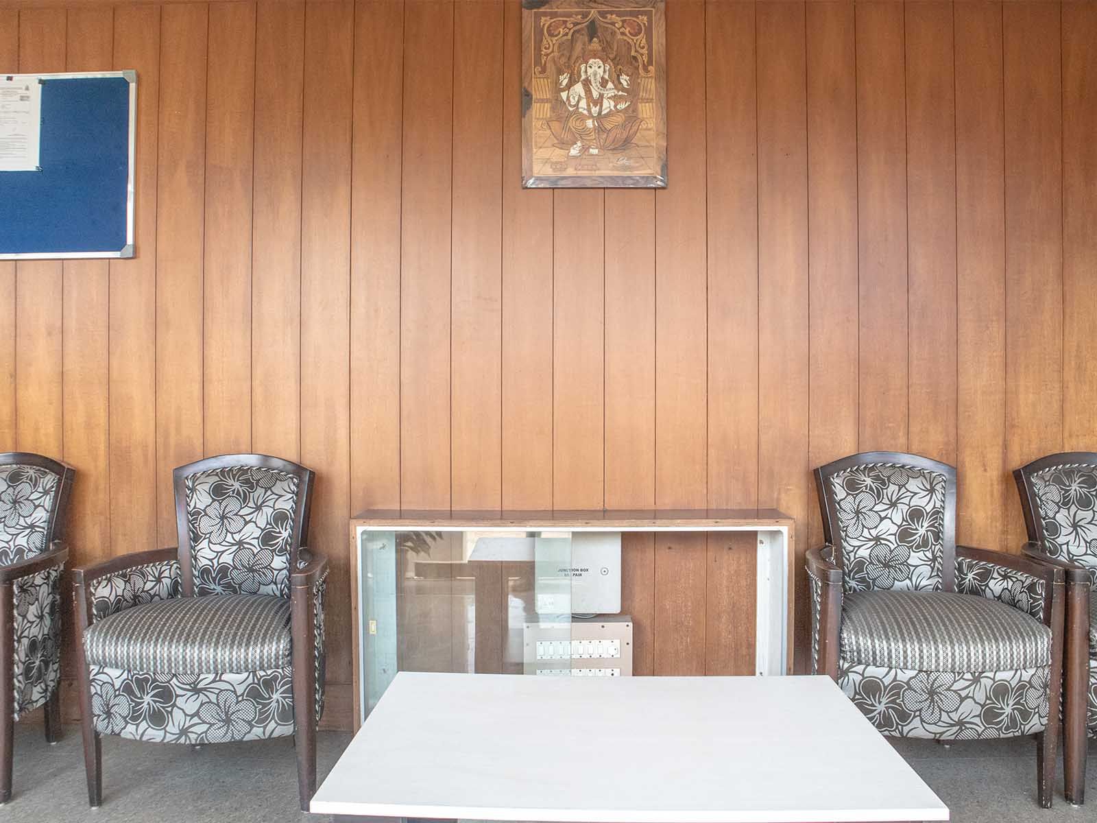 Affordable single rooms for students and working professionals in Kalapatti-Coimbatore-Zolo Troy