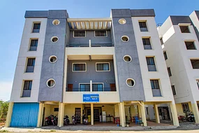 safe and affordable hostels for men and women students with 24/7 security and CCTV surveillance-Zolo BeeHome B