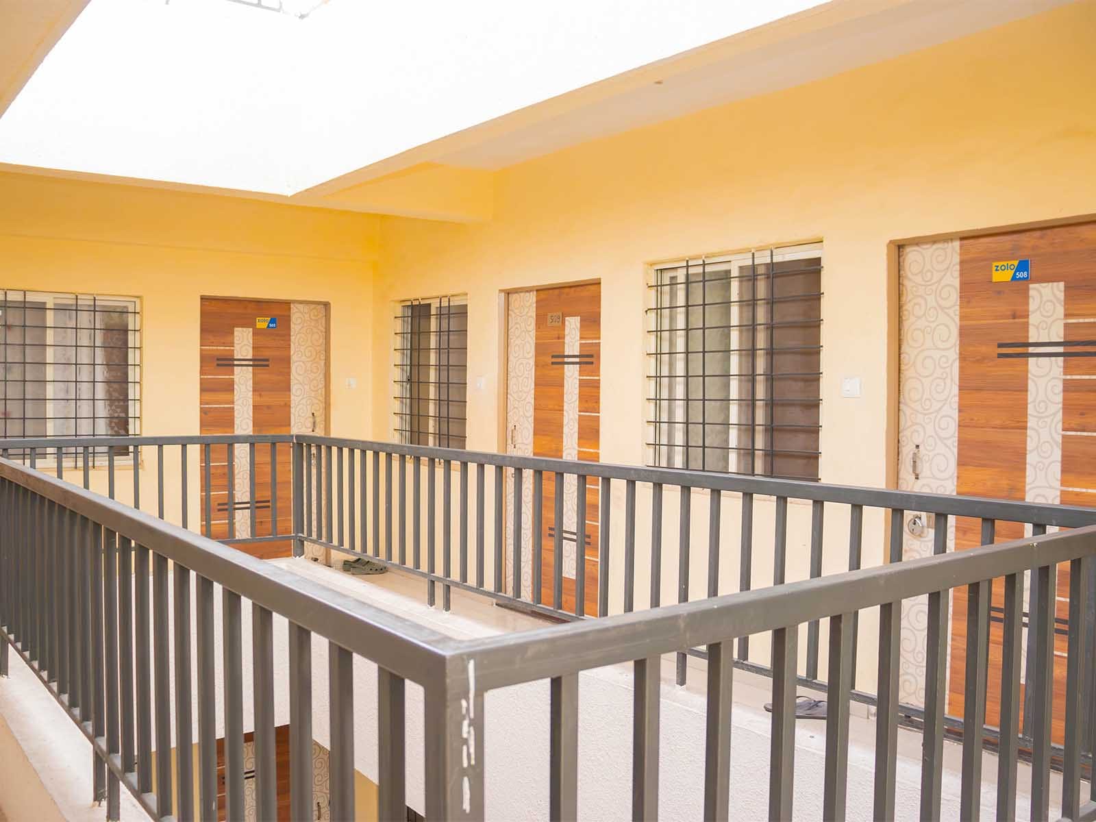 Comfortable and affordable Zolo PGs in Phursungi for students and working professionals-sign up-Zolo Info Zone