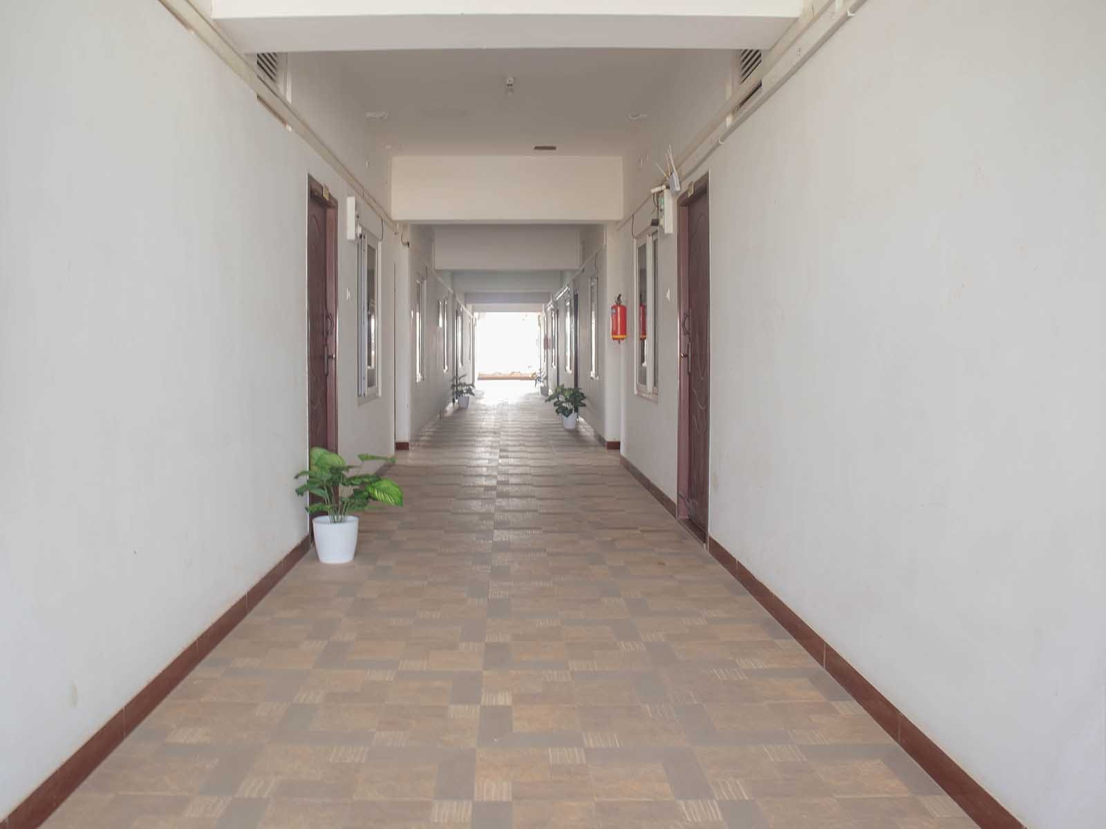 fully furnished Zolo single rooms for rent near me-check out now-Zolo Arcade