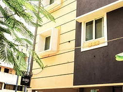 luxury PG accommodations with modern Wi-Fi, AC, and TV in Mugalivakkam-Chennai-Zolo Fest
