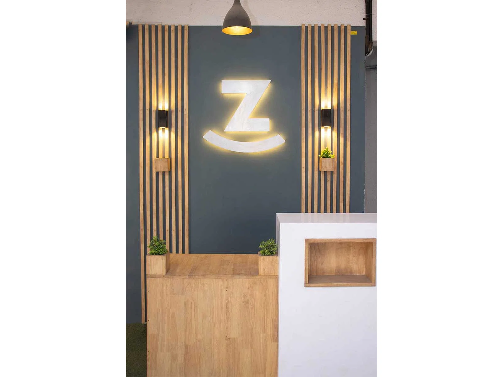 best Coliving rooms with high-speed Wi-Fi, shared kitchens, and laundry facilities-Zolo Pinnacle