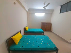 luxury pg rooms for working professionals unisex with private bathrooms in Coimbatore-Zolo Pulse