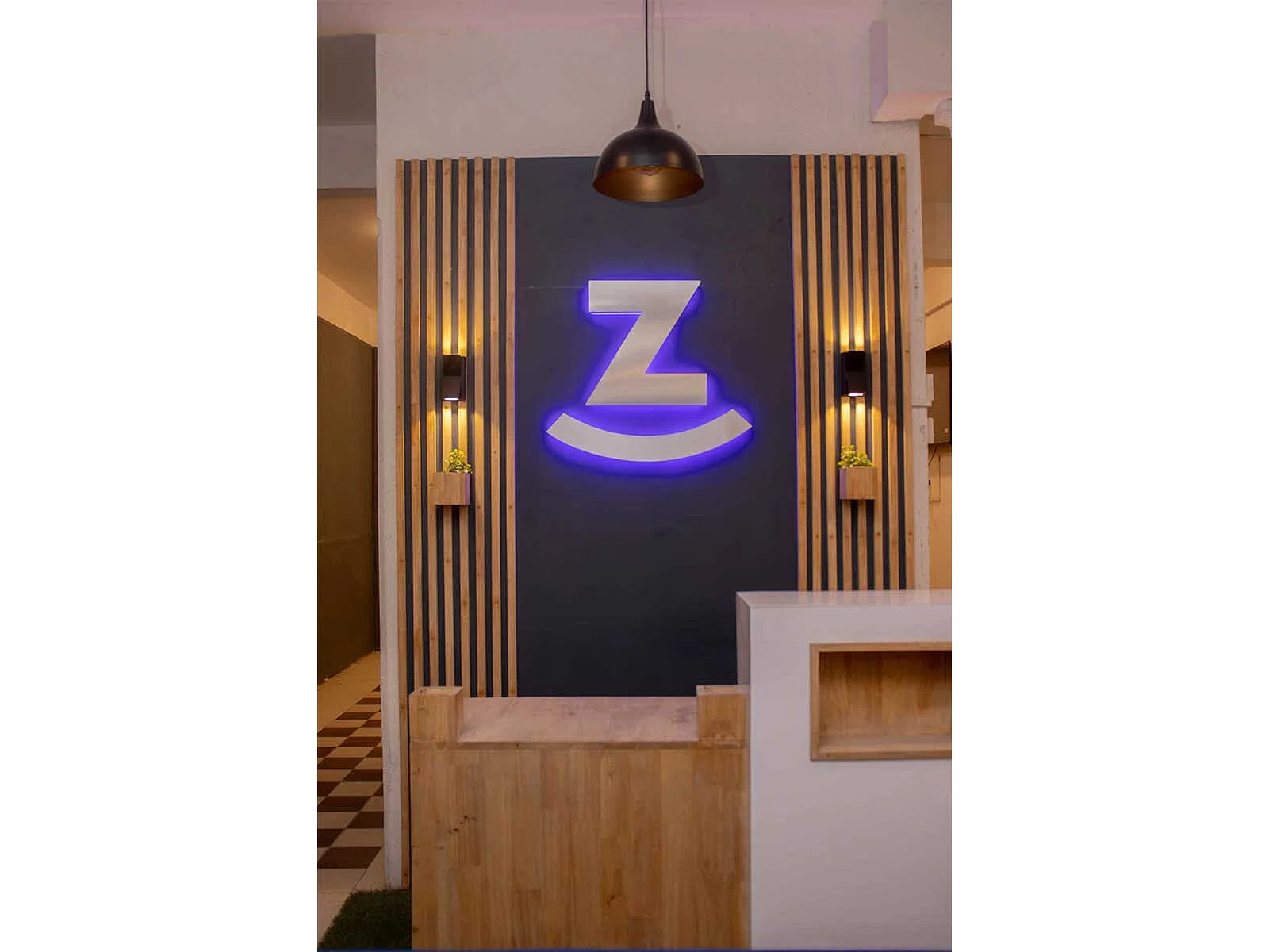 luxury PG accommodations with modern Wi-Fi, AC, and TV in Keshav Nagar-Pune-Zolo Azure