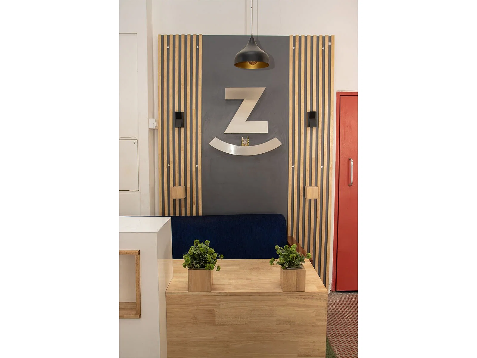 best Coliving rooms with high-speed Wi-Fi, shared kitchens, and laundry facilities-Zolo You 57