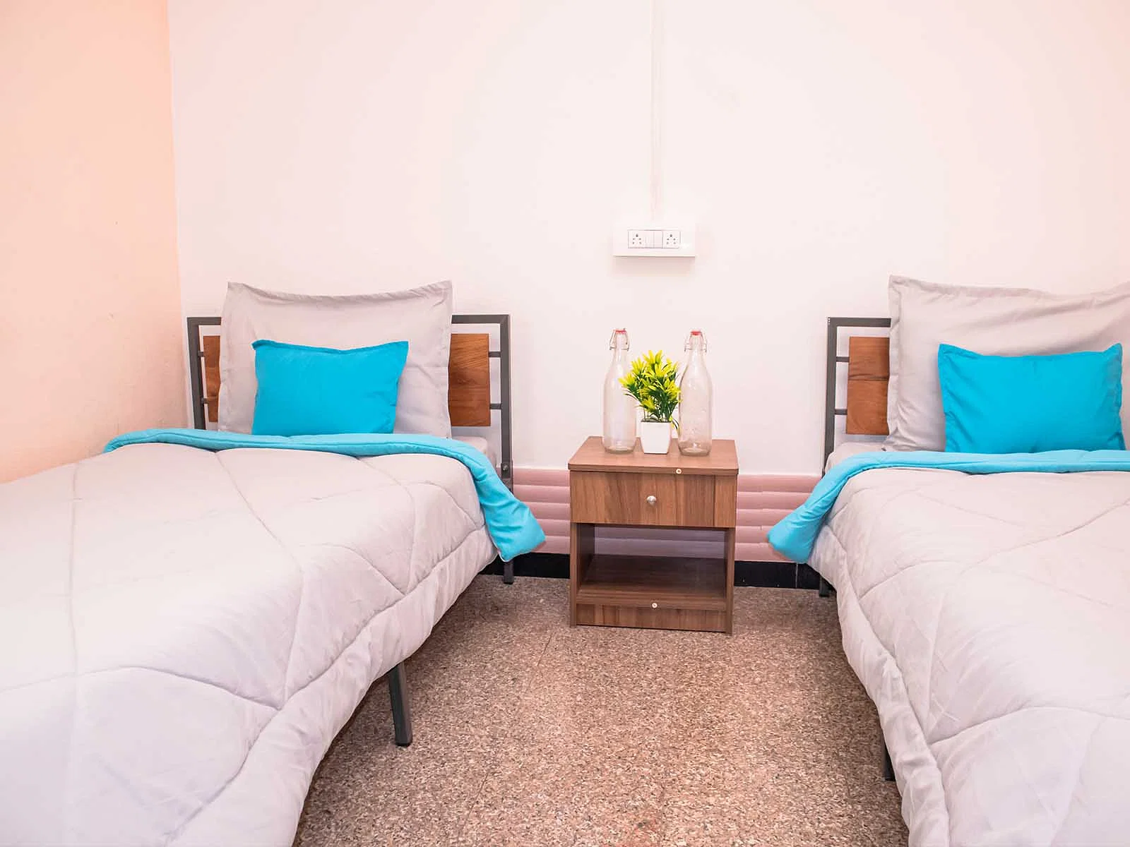 pgs in Peelamedu with Daily housekeeping facilities and free Wi-Fi-Zolo Tranquill