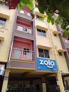 pgs in Electronic CIty Phase 1 with Daily housekeeping facilities and free Wi-Fi-Zolo Faraday