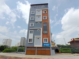 luxury pg rooms for working professionals couple with private bathrooms in Bangalore-Zolo Marydale