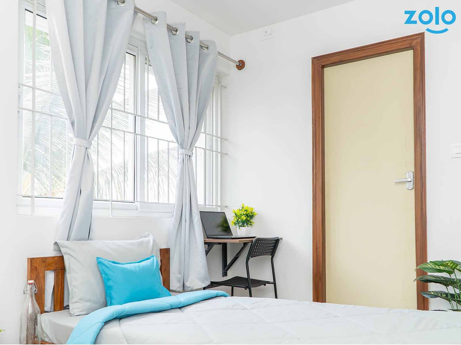 budget-friendly PGs and hostels for boys and girls with single rooms with daily hopusekeeping-Zolo Duncan