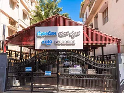 luxury PG accommodations with modern Wi-Fi, AC, and TV in Koramangala-Bangalore-Zolo Woodside