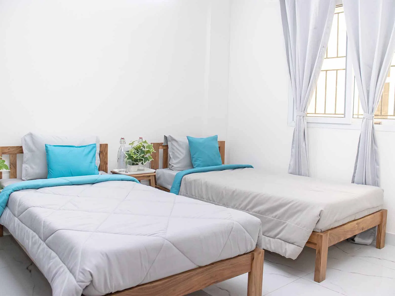 Fully furnished single/sharing rooms for rent in Manyata with no brokerage-apply fast-Zolo Remington