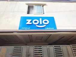 budget-friendly PGs and hostels for men and women with single rooms with daily hopusekeeping-Zolo Lakefront