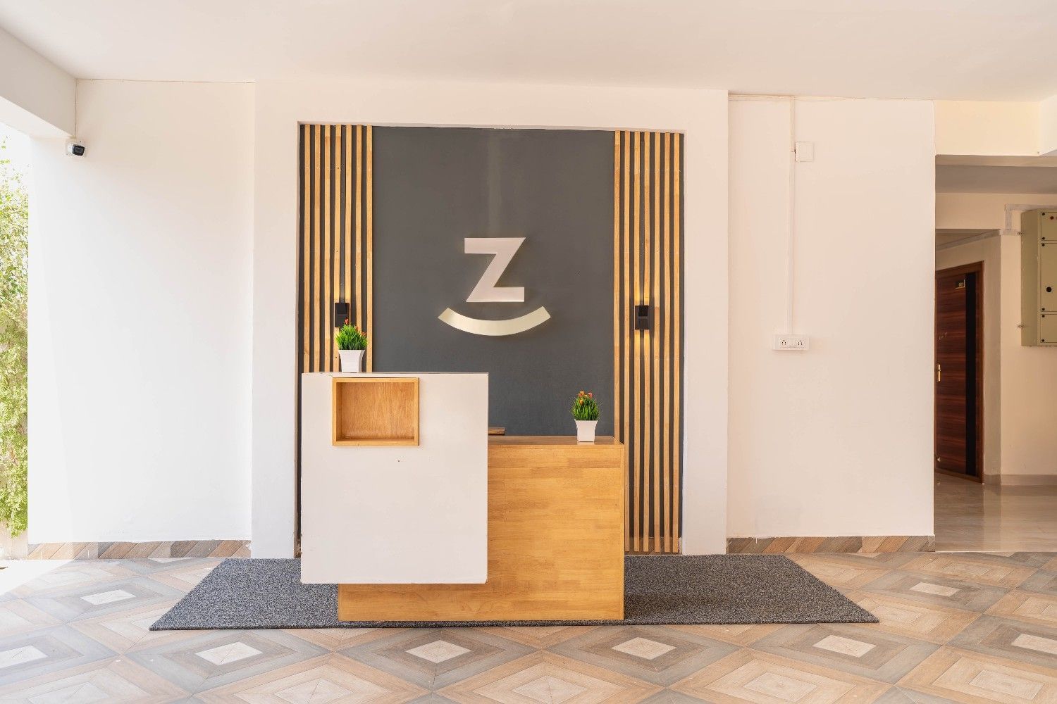 safe and affordable hostels for boys and girls students with 24/7 security and CCTV surveillance-Zolo Siesta Suite