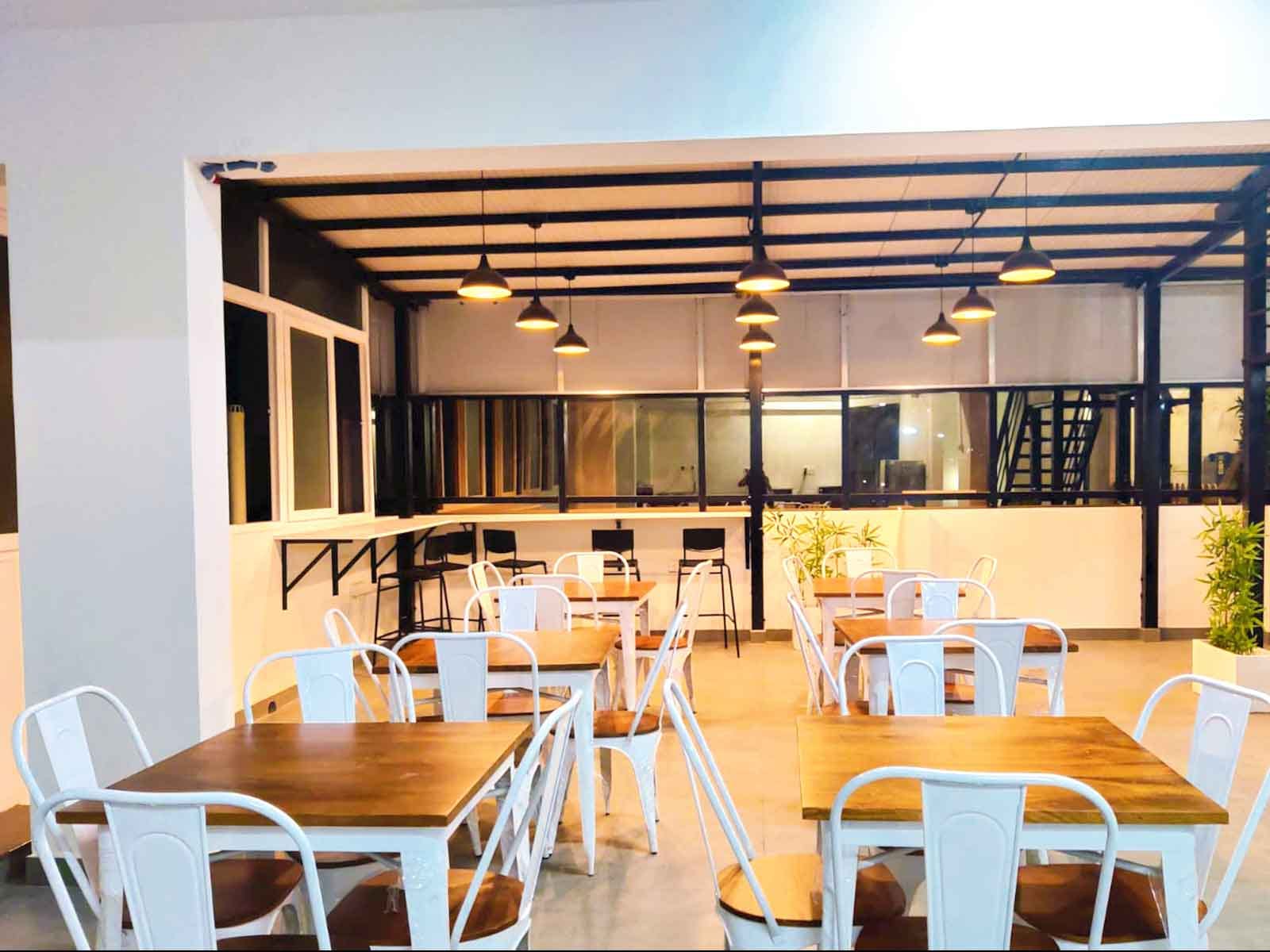 Fully furnished single/sharing rooms for rent in Yeswanthpur with no brokerage-apply fast-Zolo Ostro