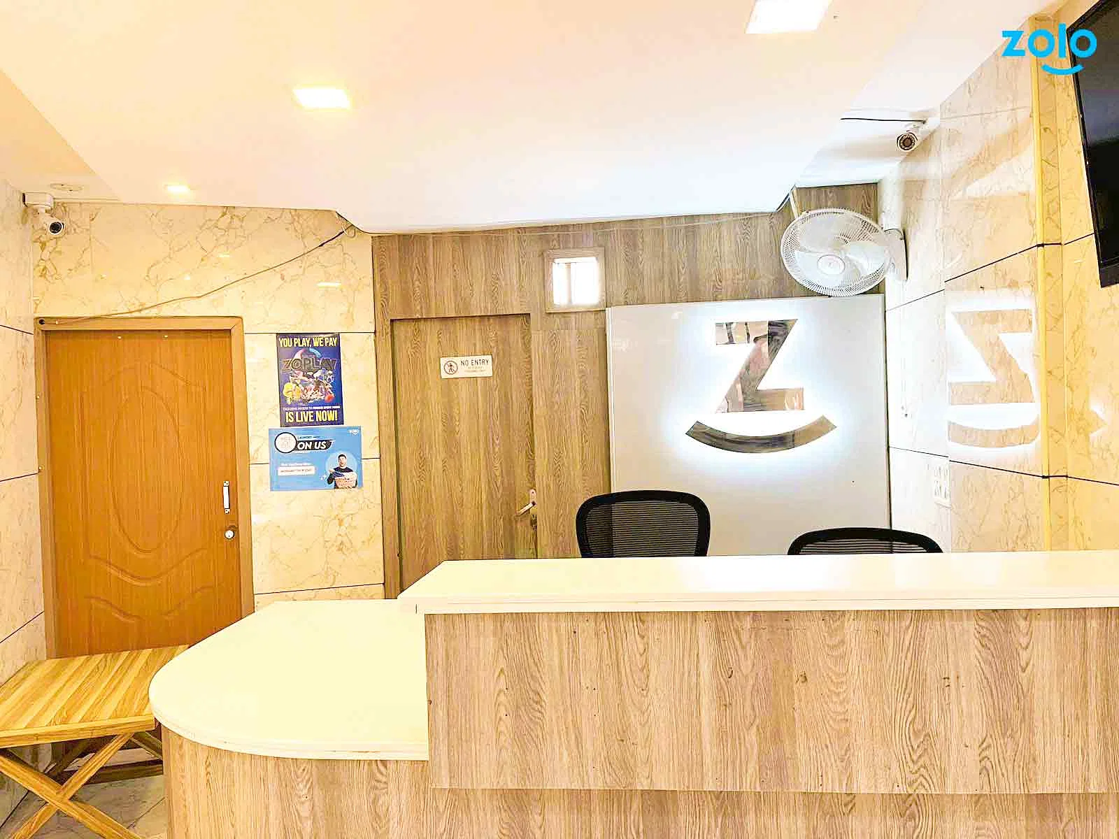 luxury pg rooms for working professionals unisex with private bathrooms in Bangalore-Zolo Highstreet L