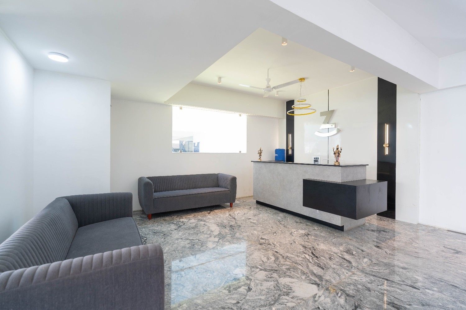 Comfortable and affordable Zolo PGs in KOKAPET for students and working professionals-sign up-Zolo Neopolis