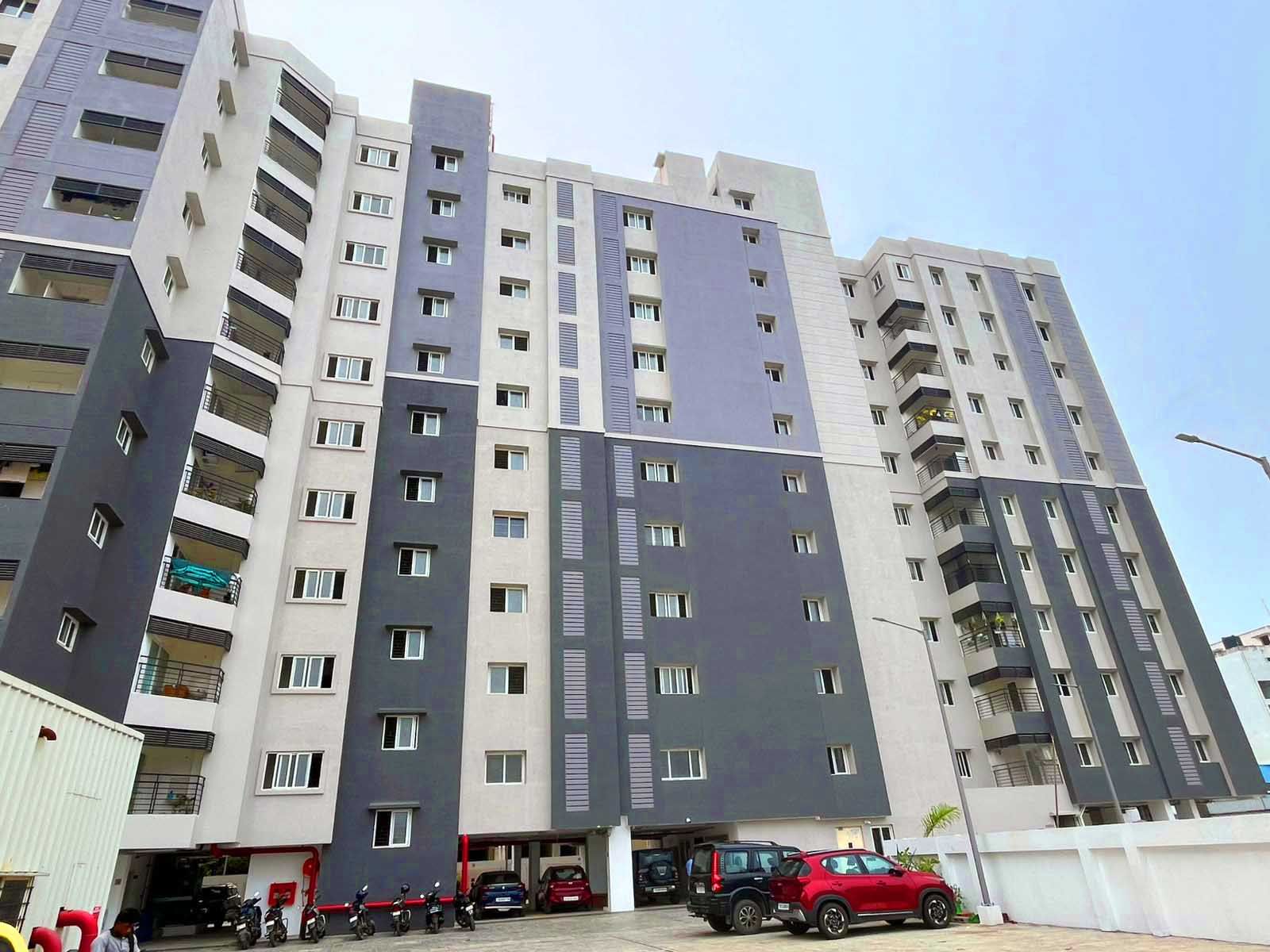 luxury PG accommodations with modern Wi-Fi, AC, and TV in Pallikaranai-Chennai-Zolo Terra