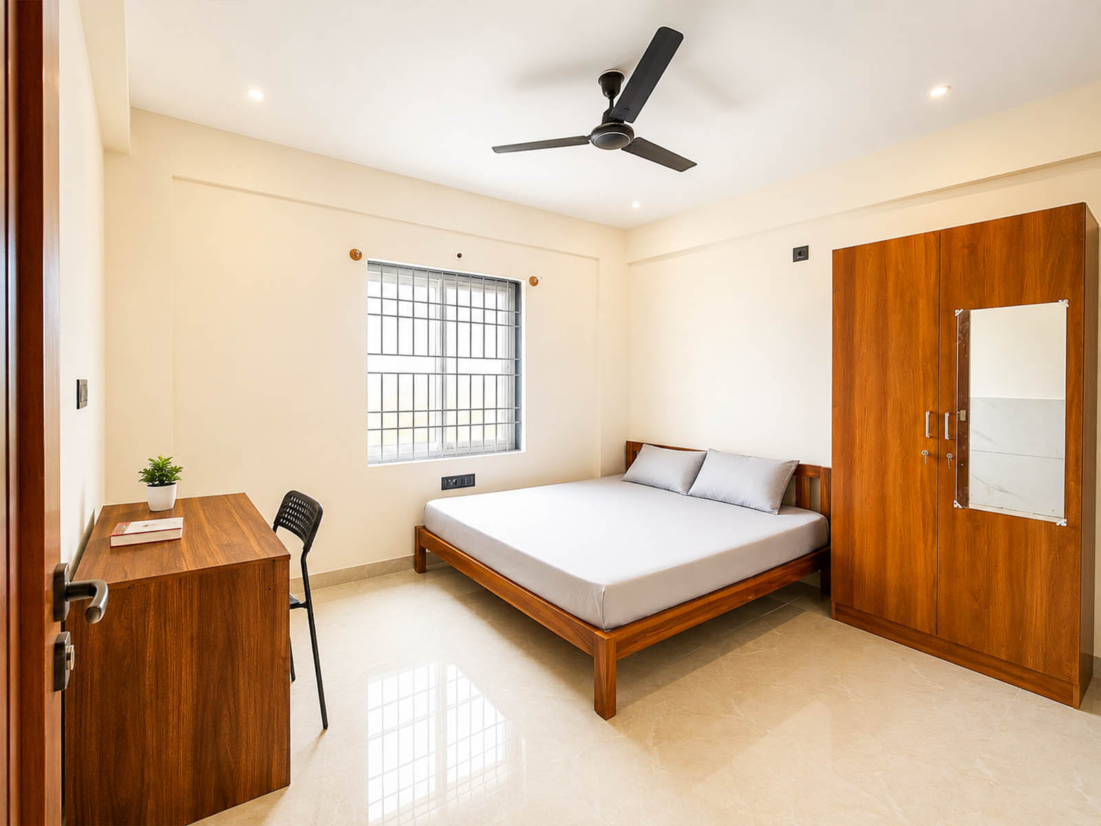 best boys and girls PGs in prime locations of Bangalore with all amenities-book now-Zolo Montreal